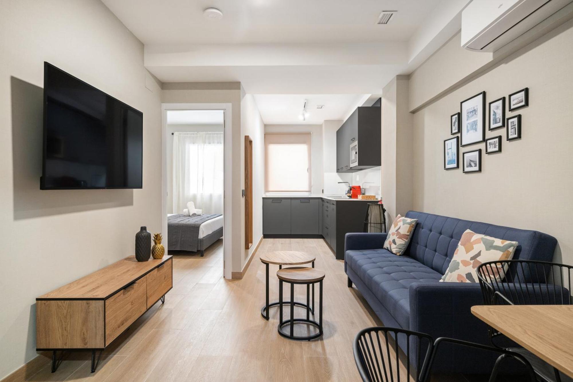 Dobo Madrid Cabrera Apartment Bagian luar foto